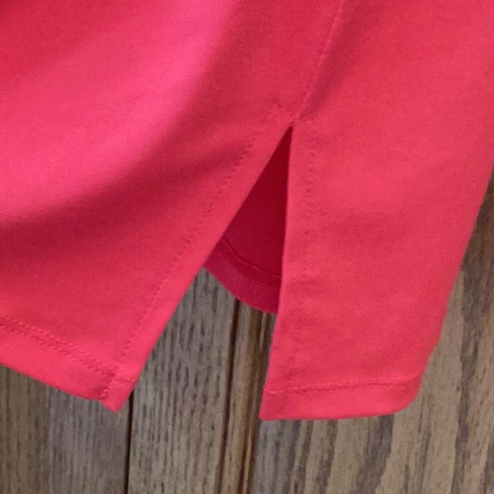 Michael Kors sea Coral V-Neck Blouse with Gold Accents. Women’s size XL - Picture 7 of 13